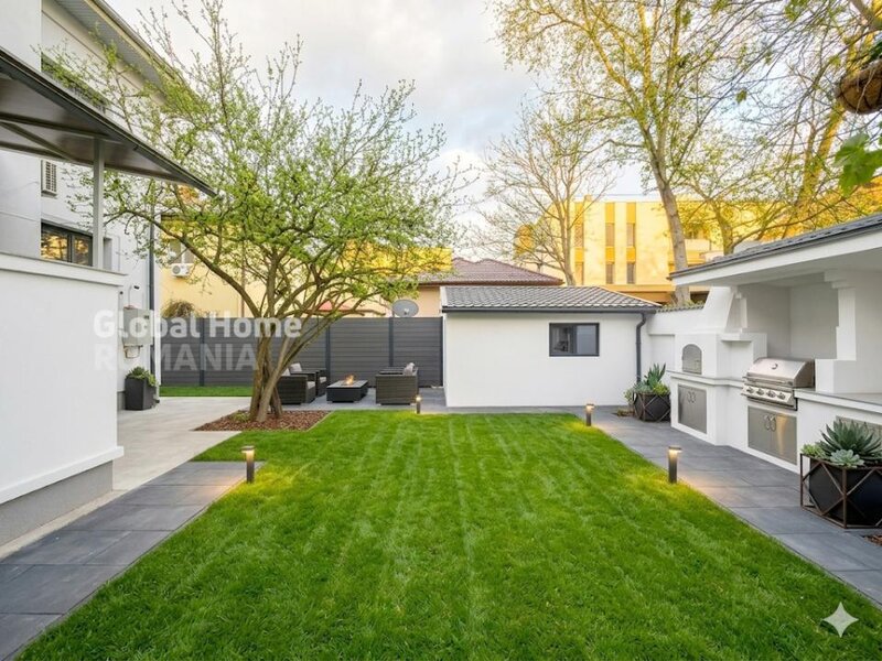 1 Mai Interbelic Art Deco Villa 440 sqm + Land 566 sqm Zona Domenii - Casin